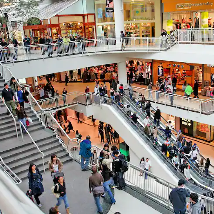 Plazas o Centros Comerciales